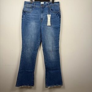 NWT Kensie Jeans Women’s Retro Luxe Stretch The Emmy HR Bootcut 12/31